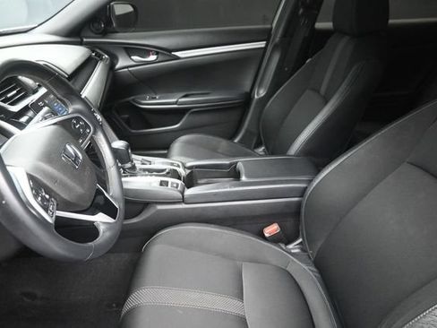 Used 2020 Honda Civic Sport image 16