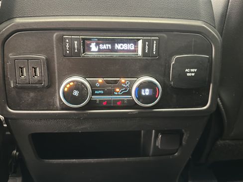 Used 2019 Ford Expedition Max Limited w/ Equipment Group 303A AWD/4WD image 11