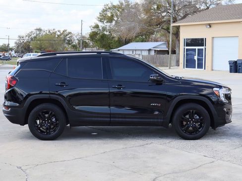 Certified 2022 GMC Terrain AT4 w/ Infotainment Package II image 9