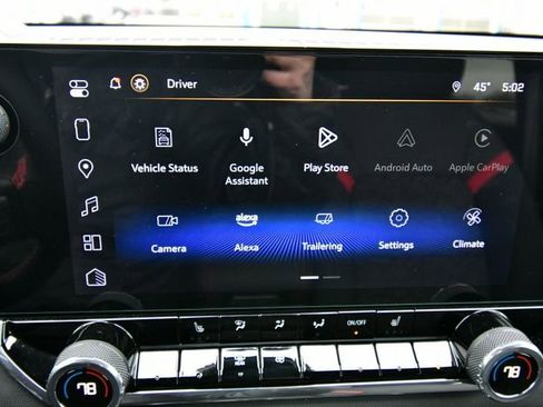 Used 2024 Chevrolet Colorado Z71 w/ Z71 Convenience Package 2 AWD/4WD image 50