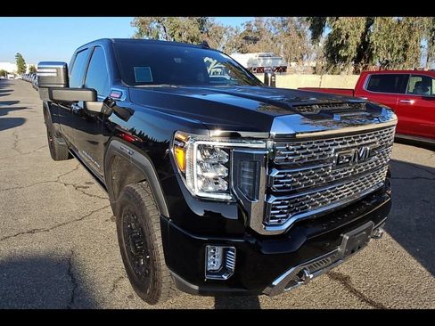 Used 2023 GMC Sierra 2500 Denali w/ Denali Ultimate Package image 3