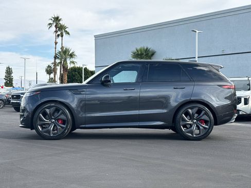 Used 2024 Land Rover Range Rover Sport Dynamic SE image 6