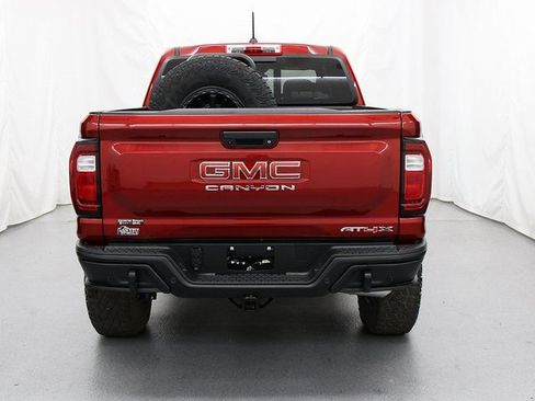 New 2025 GMC Canyon AT4 w/ AT4X AEV Edition AWD/4WD image 9
