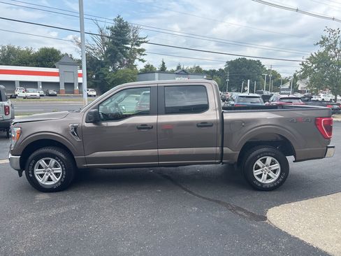 Used 2022 Ford F150 XLT image 11