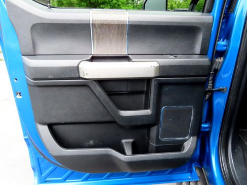 Used 2021 Ford F350 Lariat image 46