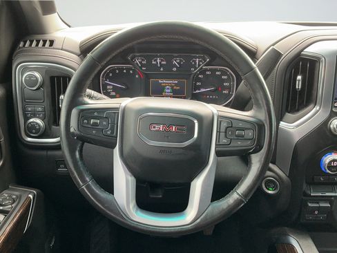 Used 2021 GMC Sierra 1500 Elevation w/ Preferred Package RWD image 9