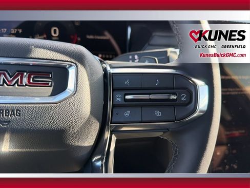 New 2026 GMC Acadia Elevation w/ Black Edition AWD/4WD image 23