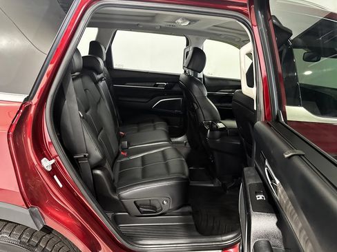 Used 2023 Kia Telluride SX Prestige X-Line AWD/4WD image 24