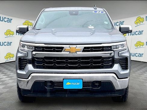 Used 2024 Chevrolet Silverado 1500 LT AWD/4WD image 2