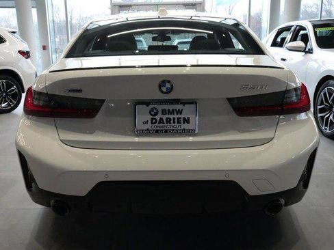 Used 2026 BMW 330i xDrive Sedan w/ M Sport Package AWD/4WD image 12
