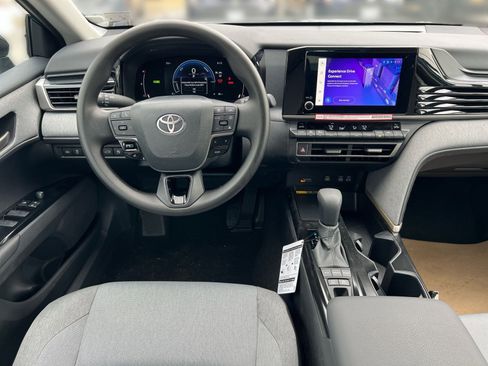 New 2026 Toyota Camry LE image 18