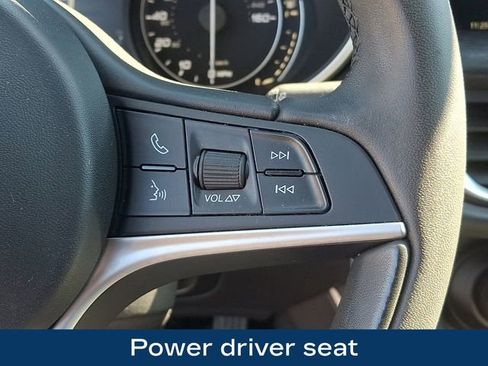 Used 2019 Alfa Romeo Stelvio AWD image 8