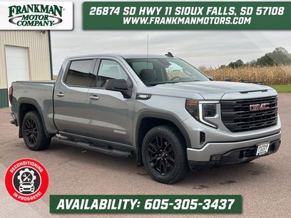 Used 2023 GMC Sierra 1500 Elevation