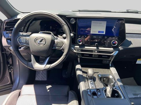 New 2026 Lexus RX 450h AWD image 12