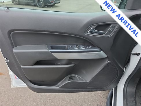 Used 2021 Chevrolet Colorado ZR2 w/ Colorado ZR2 Bison Edition image 10