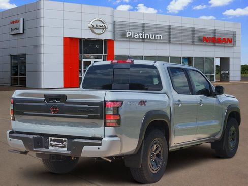 New 2026 Nissan Frontier PRO-4X w/ Tow Package AWD/4WD image 4