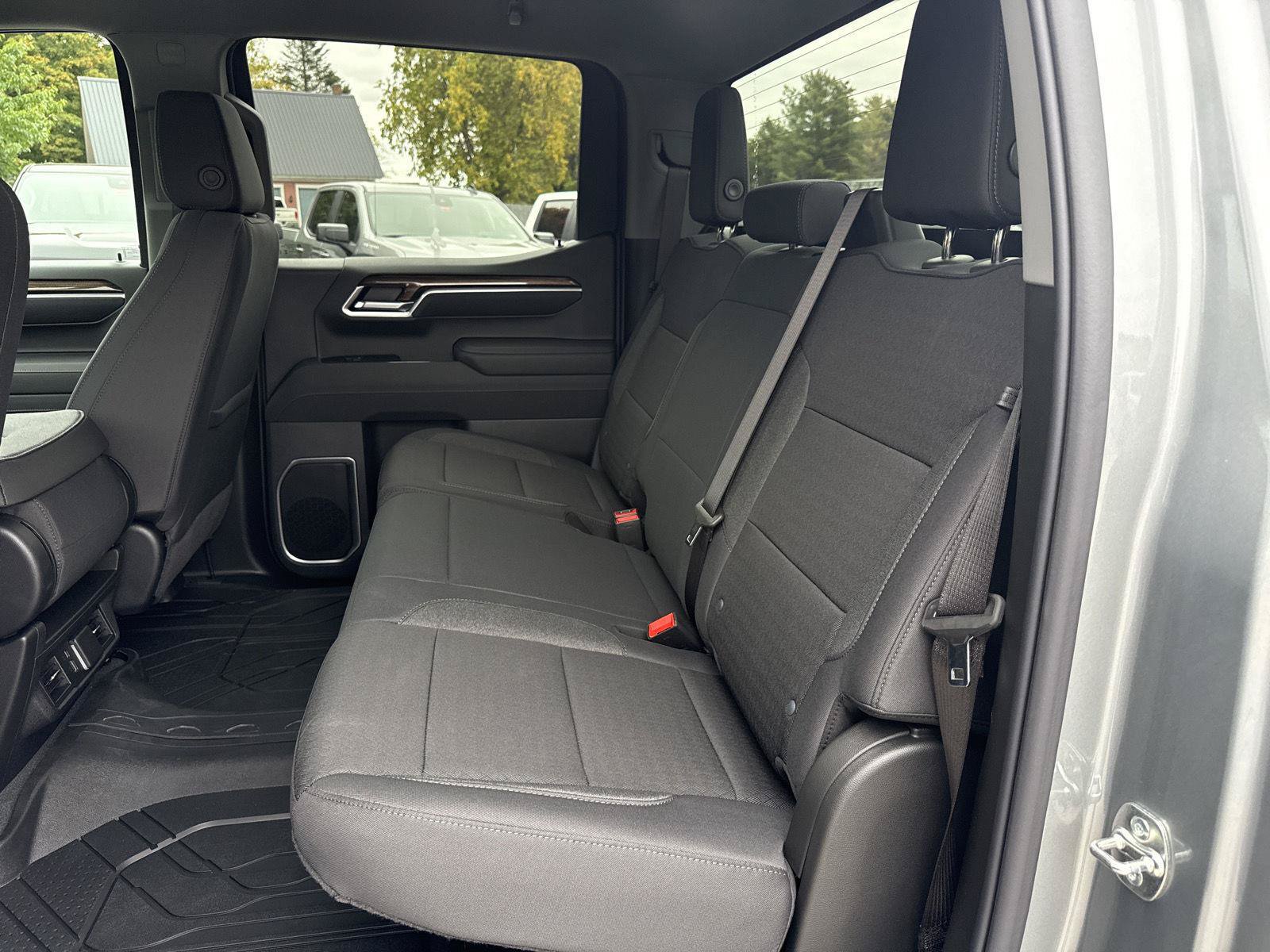 New 2026 Chevrolet Silverado 1500 RST w/ RST Select Package AWD/4WD image 17