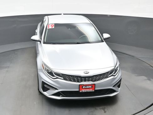 Used 2019 Kia Optima LX image 33