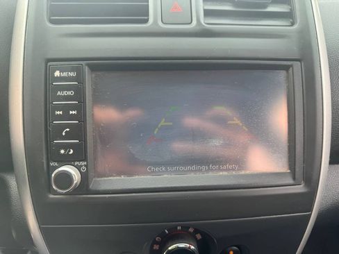 Used 2018 Nissan Versa SV FWD image 15