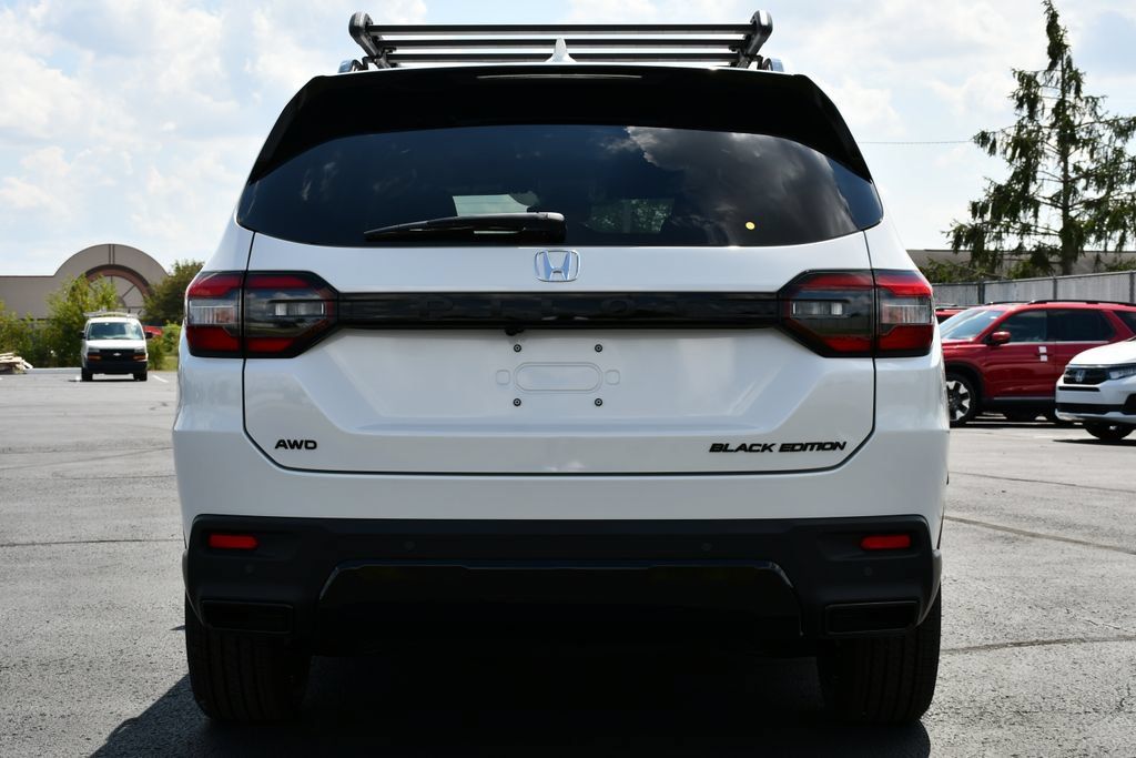 New 2026 Honda Pilot Black Edition image 6