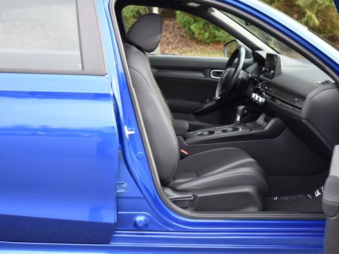 Certified 2023 Honda Civic Sport image 25