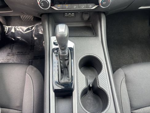 Used 2026 Nissan Altima 2.5 SV FWD image 41