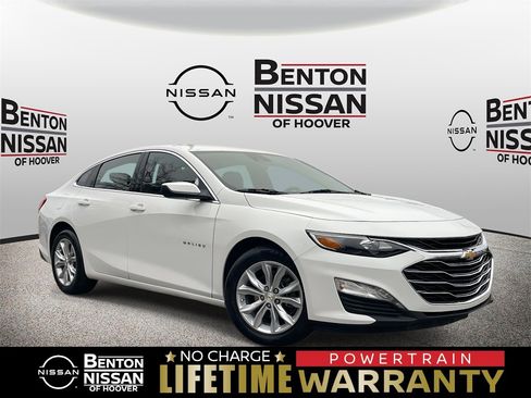 Used 2025 Chevrolet Malibu LT image 1