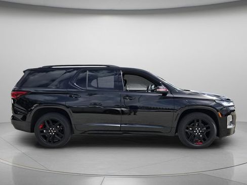 Used 2022 Chevrolet Traverse Premier w/ Redline Edition FWD image 5