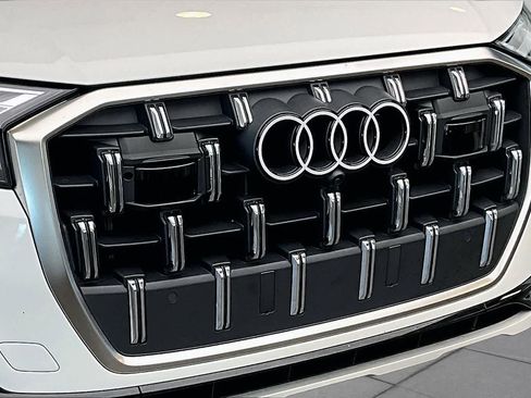Used 2025 Audi Q7 2.0T Premium w/ Convenience Package AWD/4WD image 31