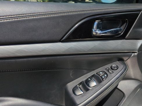 Used 2018 Nissan Maxima 3.5 SL FWD image 10