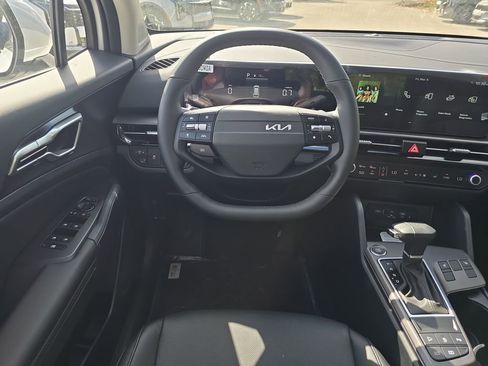 New 2026 Kia Sportage EX FWD image 14
