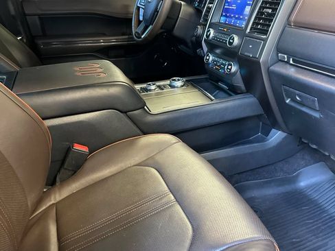 Used 2020 Ford Expedition King Ranch AWD/4WD image 16