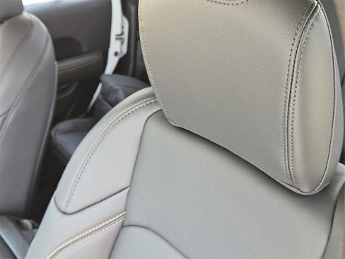 New 2025 Jeep Gladiator Sport image 16