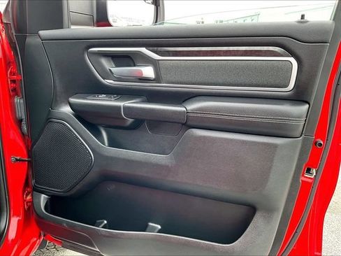 Used 2020 RAM 1500 Big Horn AWD/4WD image 12