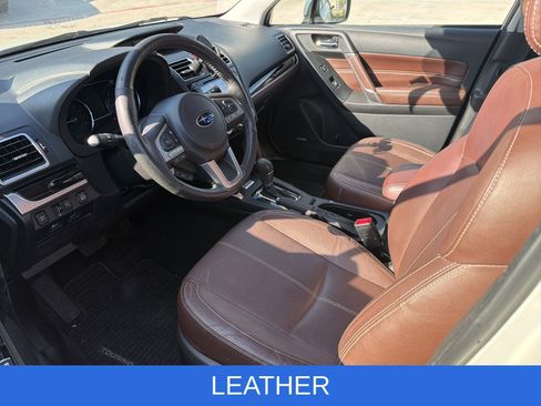 Used 2017 Subaru Forester 2.5i Touring image 2