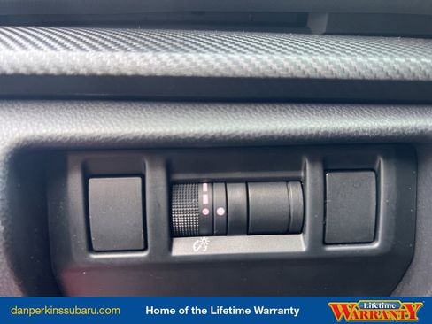 Certified 2024 Subaru Crosstrek 2.5i Limited image 11