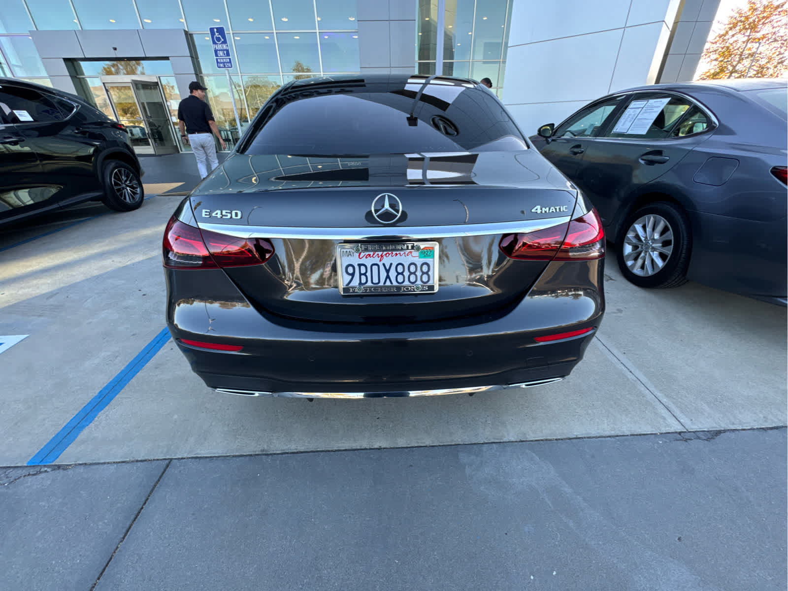 Used 2022 Mercedes-Benz E 450 4MATIC Sedan image 11