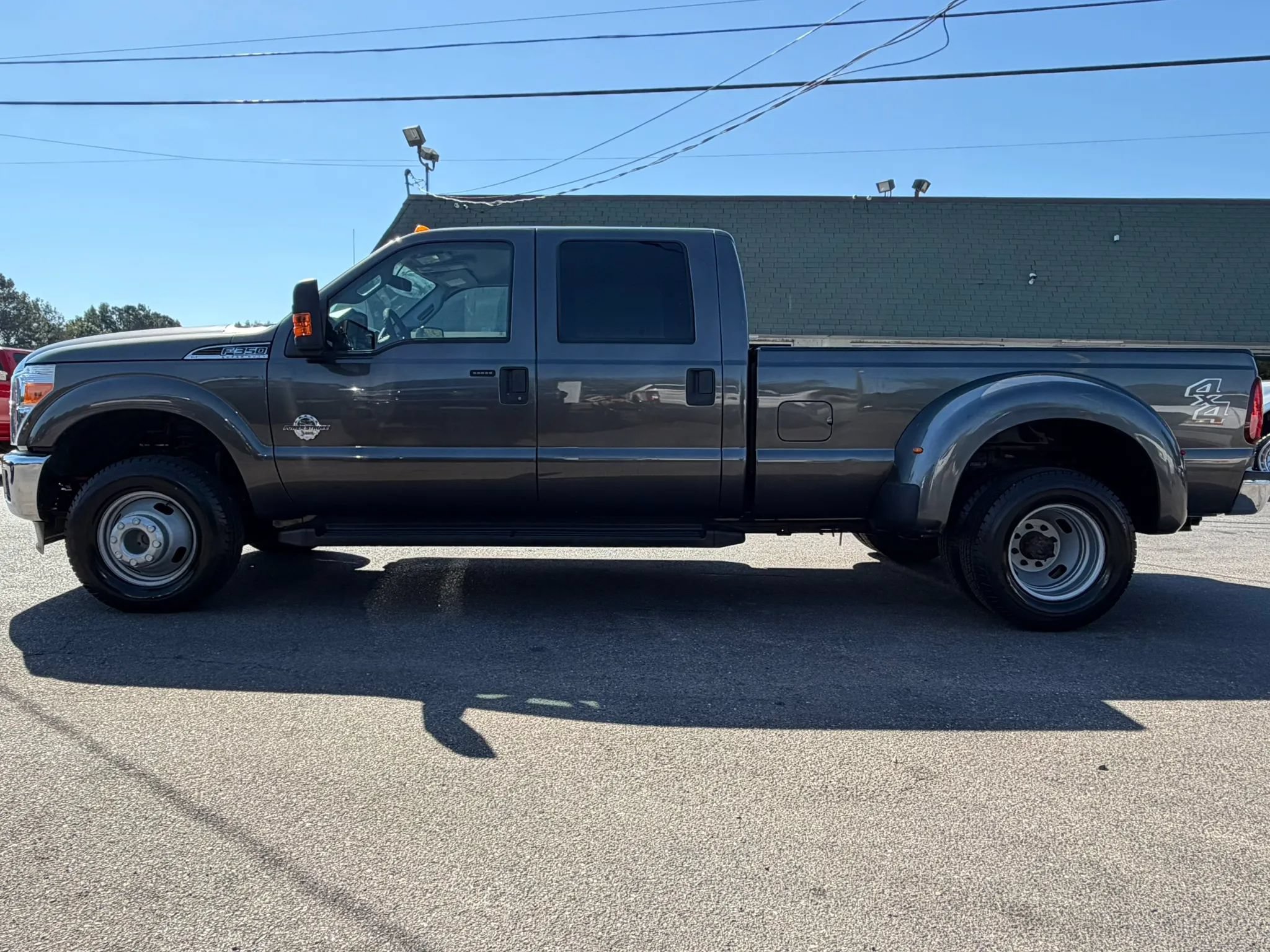 Used 2016 Ford F350 XLT w/ XLT Value Package AWD/4WD image 8