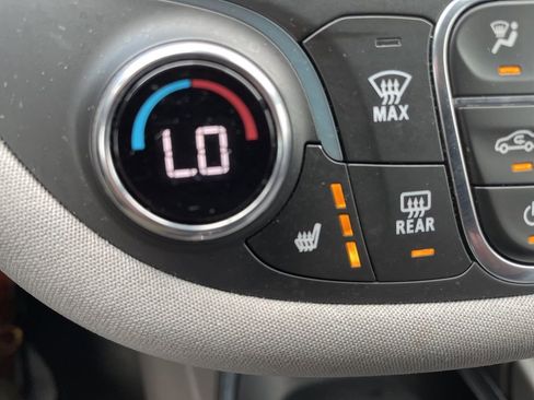 Used 2023 Chevrolet Malibu LT image 19