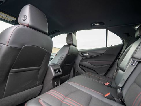 Certified 2023 Chevrolet Equinox RS image 31