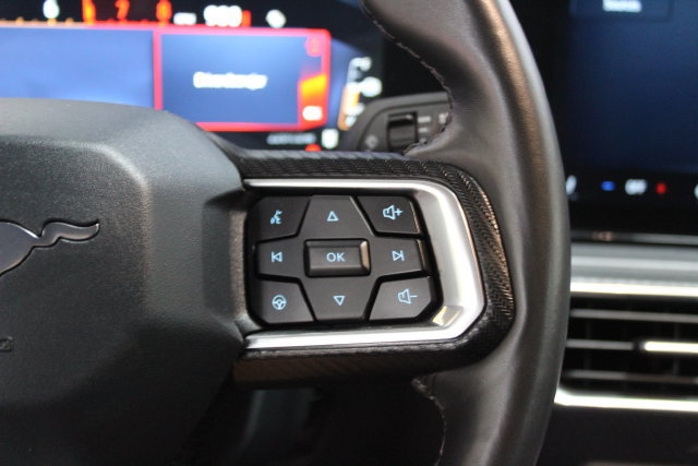 Used 2025 Ford Mustang Premium RWD image 15