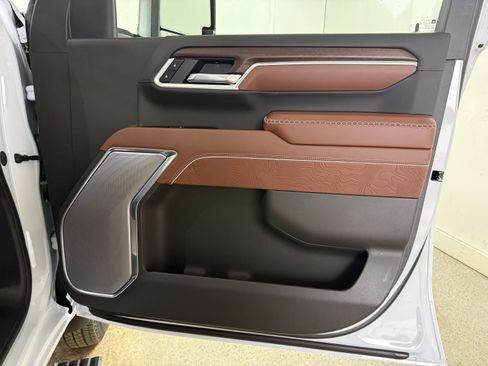 New 2026 GMC Sierra 3500 Denali Ultimate w/ Snow Plow Prep/Camper Package image 45