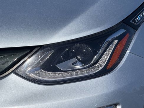 Used 2017 Chevrolet Bolt LT image 22