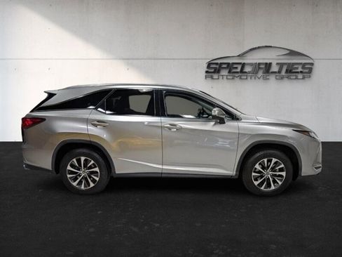 Used 2021 Lexus RX 350L Premium w/ Premium Package image 11