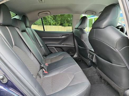 Used 2022 Toyota Camry XSE FWD image 25