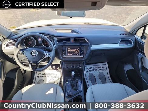 Used 2019 Volkswagen Tiguan S w/ 3rd Row Seat Package AWD/4WD image 23