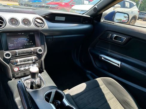 Used 2016 Ford Mustang GT w/ GT Performance Package RWD image 19