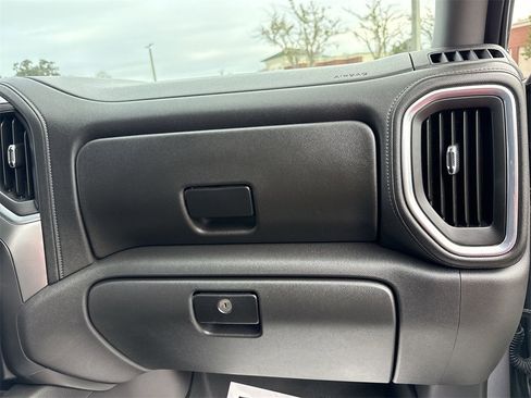 Used 2022 Chevrolet Silverado 1500 RST image 29