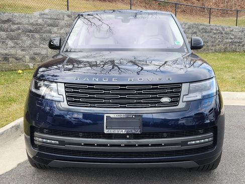 Used 2023 Land Rover Range Rover Long Wheelbase SE image 8