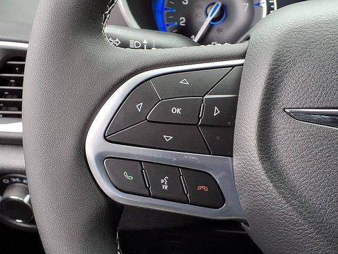 New 2026 Chrysler Voyager LX FWD image 15